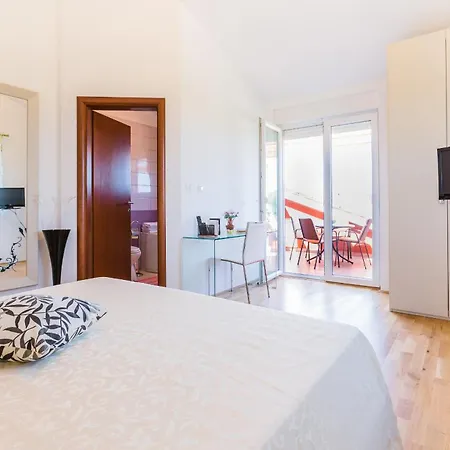 Delle Rondini In Istria With Whirlpool And Sauna For 8 Persons Villa